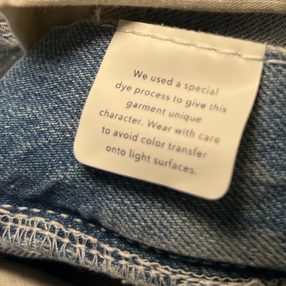 DL1961 Distressed Denim Shorts size 25 - Picture 5 of 6